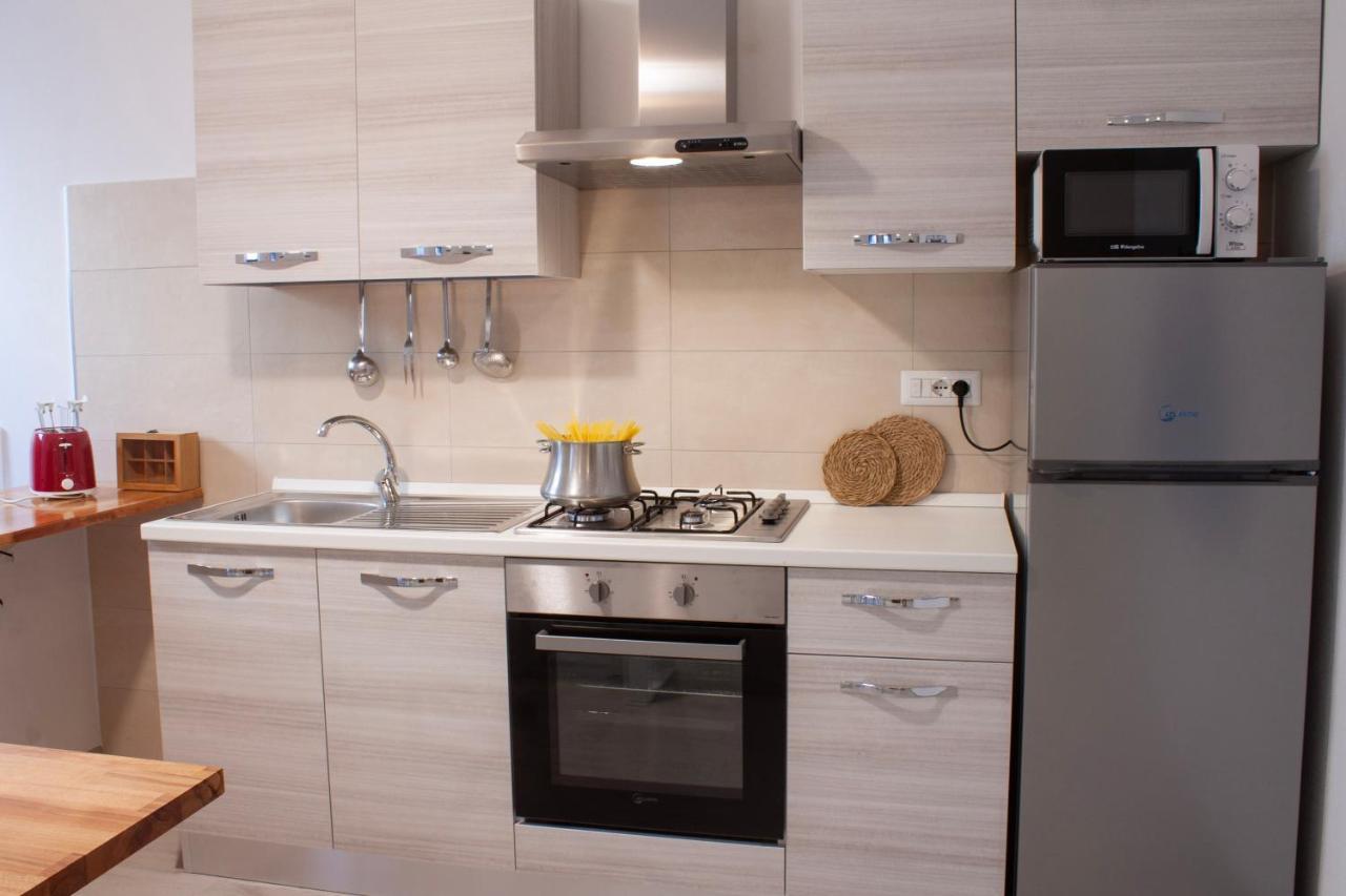 Blu Mare Apartment ألغيرو المظهر الخارجي الصورة