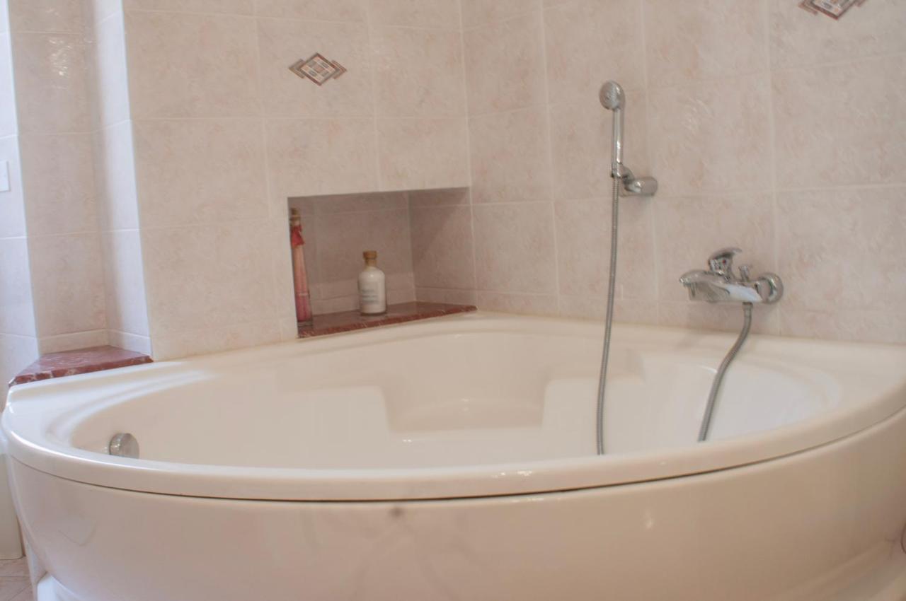 Blu Mare Apartment ألغيرو المظهر الخارجي الصورة